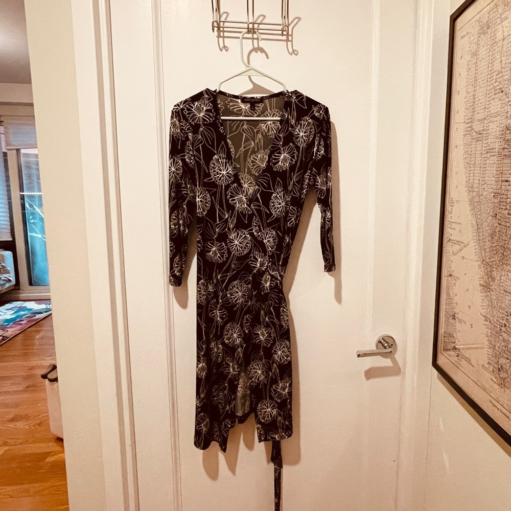 Banana Republic Floral Wrap Dress (small)
